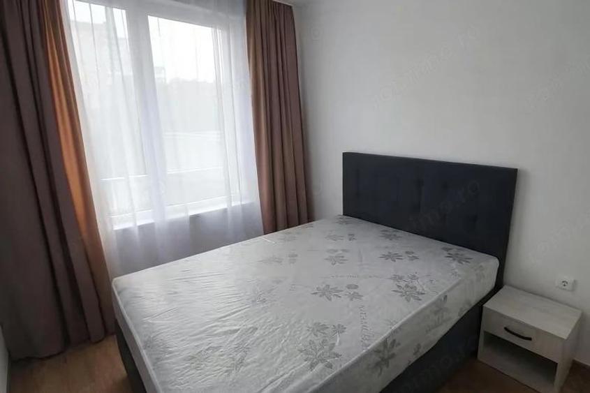 Garsoniera de inchiriat in Tractorul - 2