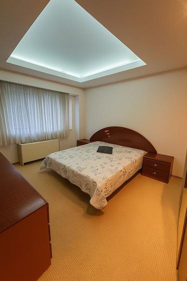 VILA CU PONTON LA LAC, PISCINA IDEALA PENTRU AFACERE sau LOCUIT - 11