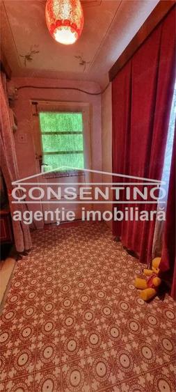 Se vinde imobil-casa in zona Prutului - 2