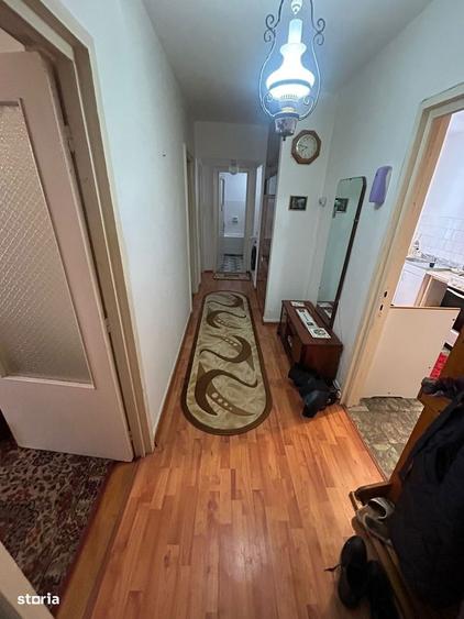 De vanzare apartament 3 camere decomandat situat in zona Starii Civile - 4