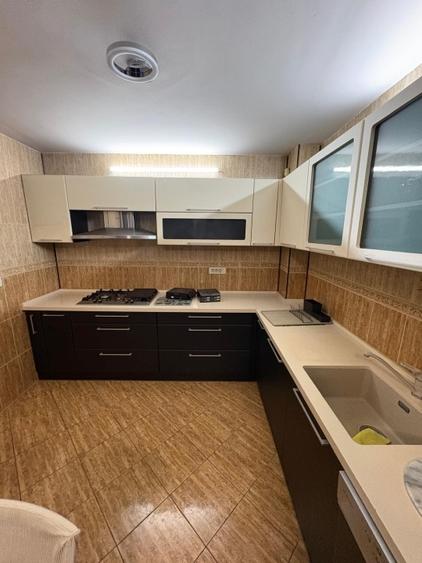 Duplex cu 2 apartamente si subsol cu garaj - 8