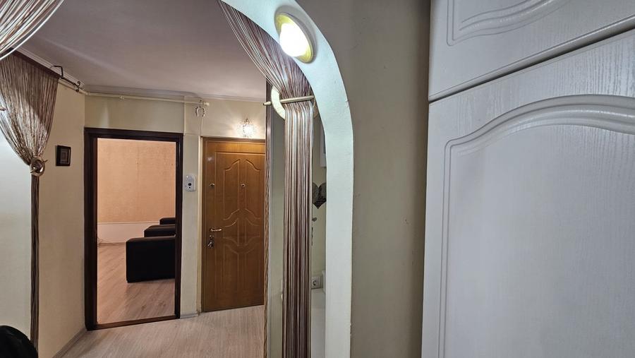 ENACHITA VACARESCU 2 camere decomandat la 325 euro/luna - 2