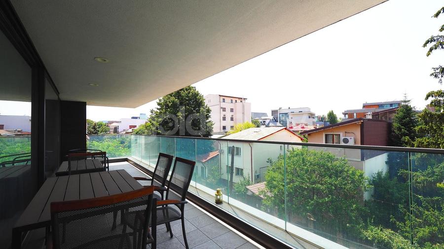 Apartament ultra-finisat cu 4-5 camere, vedere libera, 2 garaje - 2