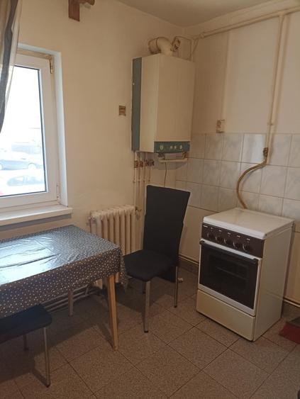 De vânzare apartament cu 3 camere în Sfântu Gheorghe - 2