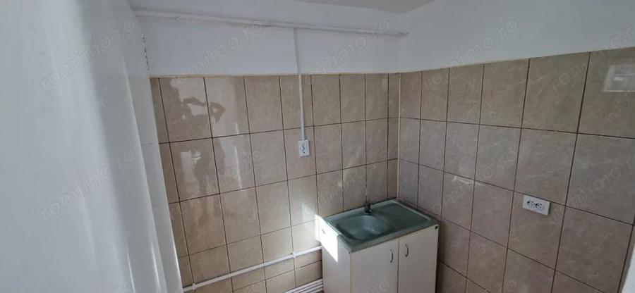 Garsoniera, 31 mp, zona Turnuri - Bals - 6