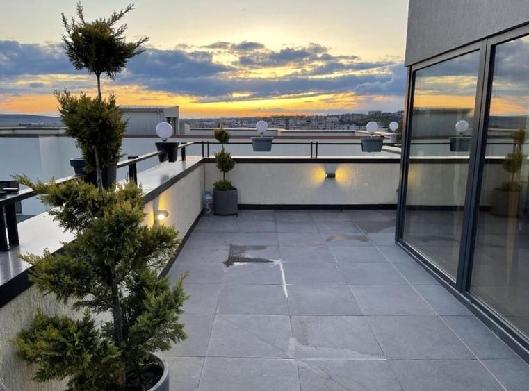 3 camere Pacurari- complex Concept- 103 mp - 170000 euro - 4