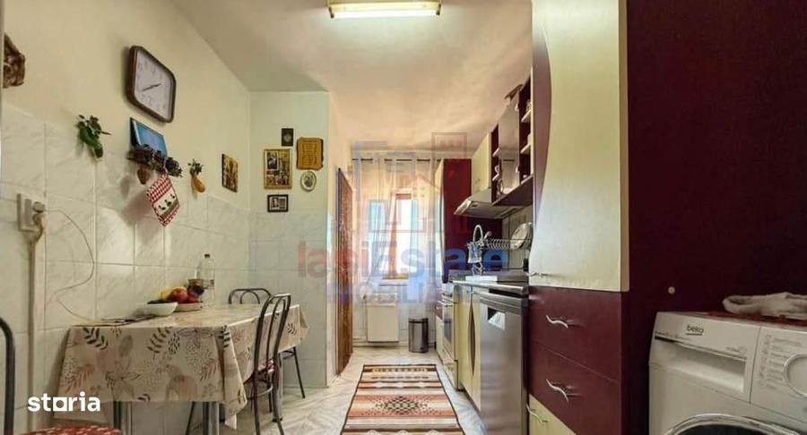 Apartament 4 camere Pacurari - 3