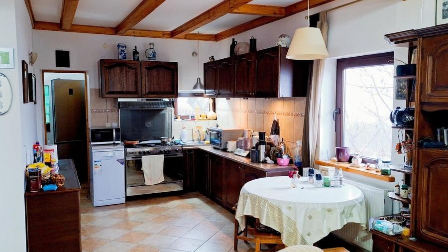 CASĂ DE VACANȚĂ ÎN COMARNIC - 5