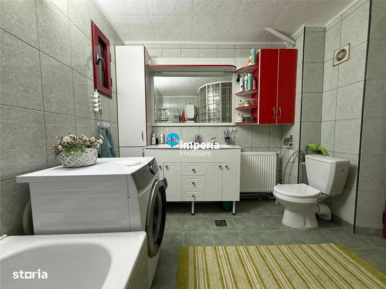 Vila cu teren 600 mp si priveliste superba Barnova - 1