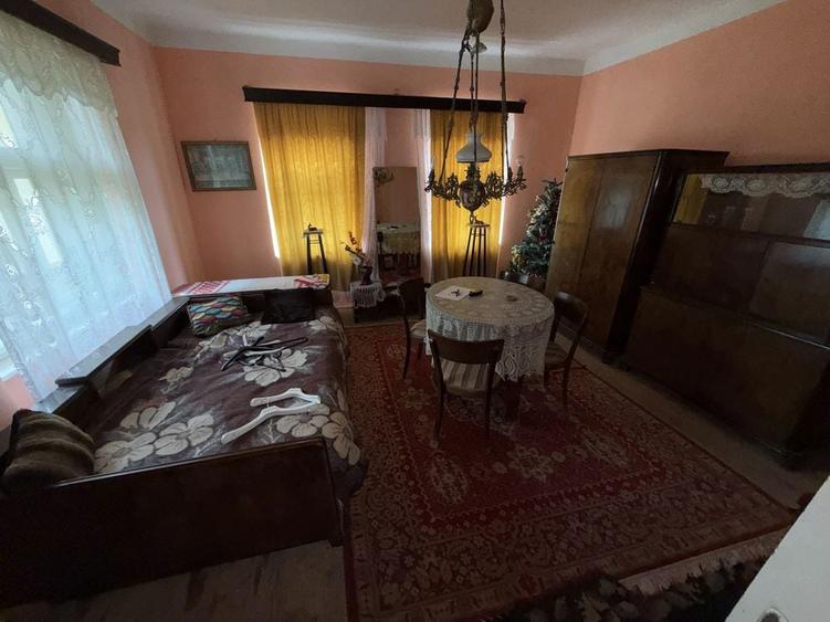 Ofer spre vanzare casa batraneasca / teren 25 Arii in Sat Unimat / Locatie Strada principala langa caminul cultural - 4