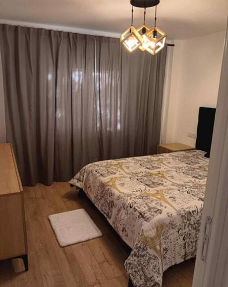 Apartament 3 camere, 78 mp, zona 1 Mai - 8