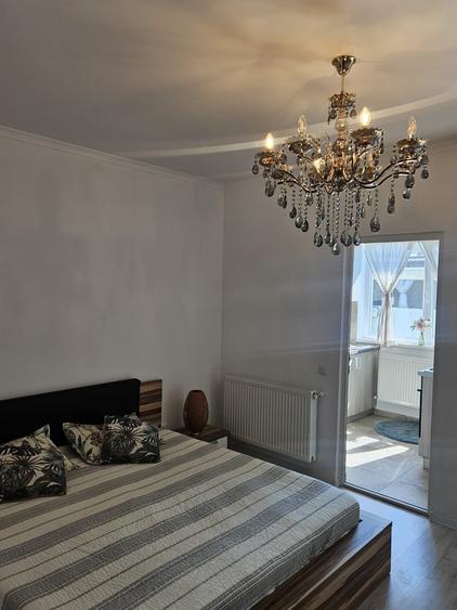 Inchiriez garsoniera mobilata, dispune de suficiente spatii - 13