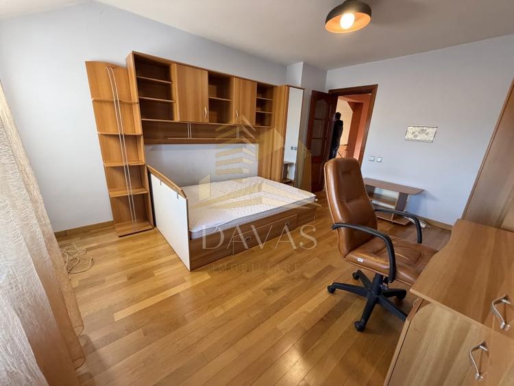 Casă individuala elegantă cu grădină superbă – perfectă pentru relaxare - 8