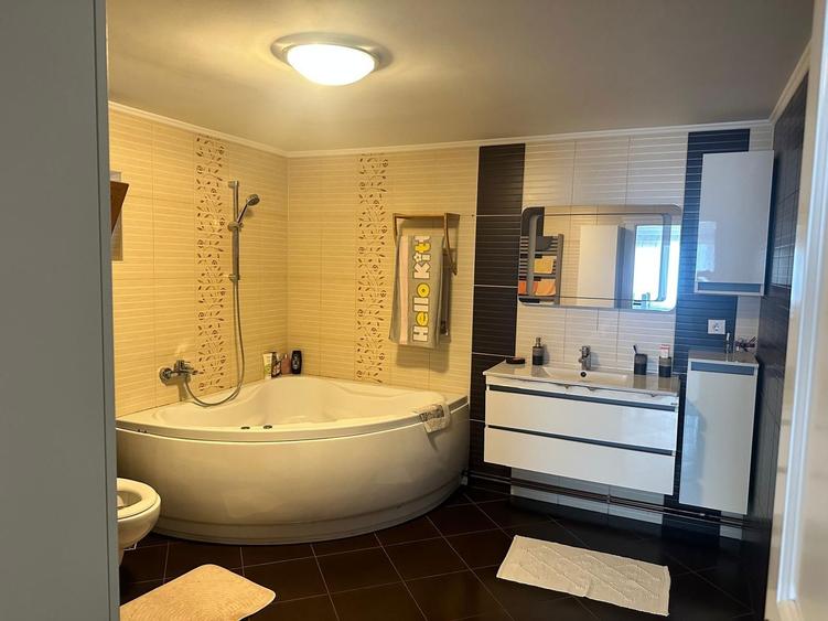 Casa P+1 Bariera Valcii (zona Spital Regional)110 mp + 562 mp teren - 3