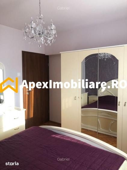Apartament cu 4 camere semidecomandat în Eminescu
