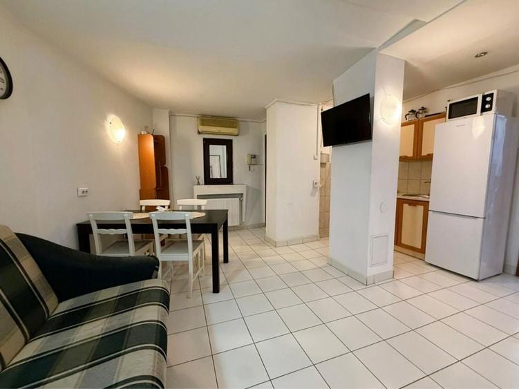 Universitate 3 camere 80 mp - 2