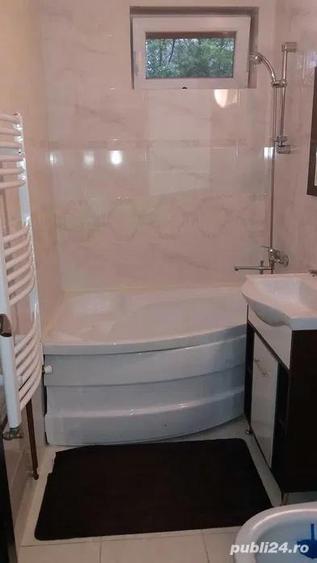 Inchiriez ap 3 camere central - 3