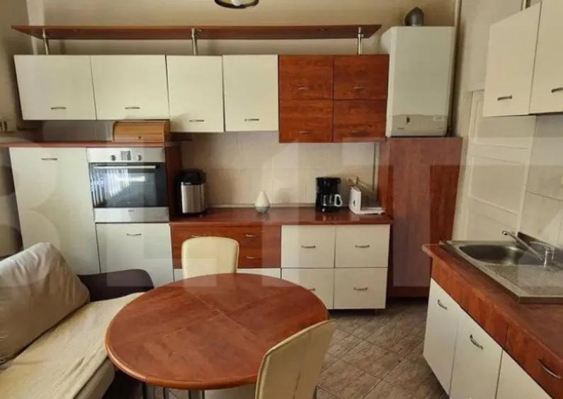 Casa centrala , 2 camere ,renovata - 2