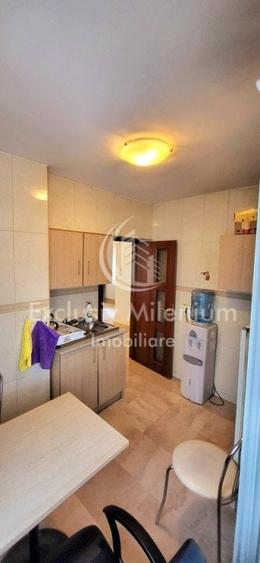 Birouri Piata Alba Iulia etaj 1 Decebal bloc nou - 10