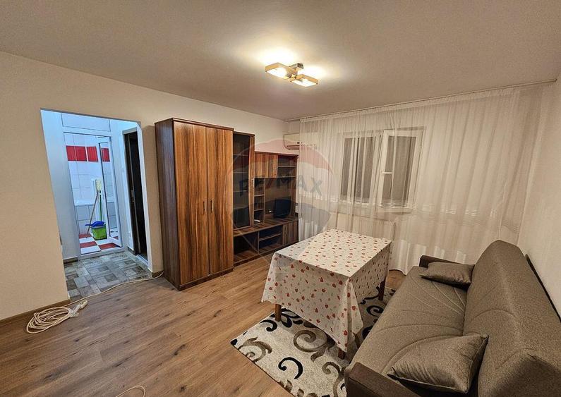 Apartament 2 camere B-dul Brancoveanu- Str Huedin - 11