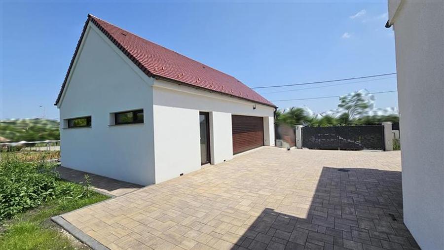 COMISION 0% Vanzare Casa PREMIUM SU-256mp, teren 2000mp, AITON - 20