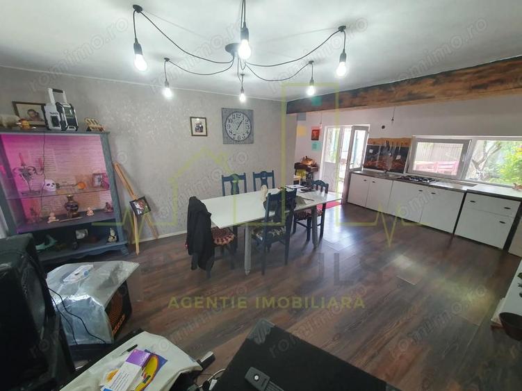 Casa individuala pe parter, cu pod foarte inalt amenajat. - 10