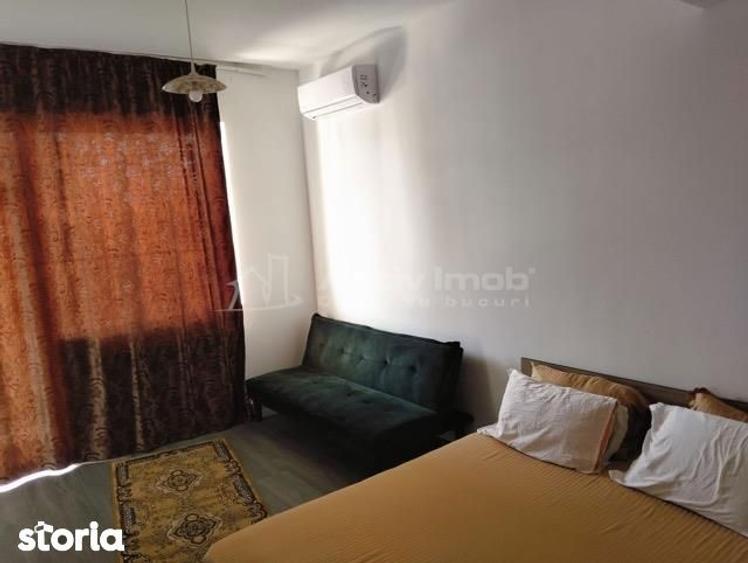 STUDIO MAMAIA NORD, HANUL CU PESTE - 2