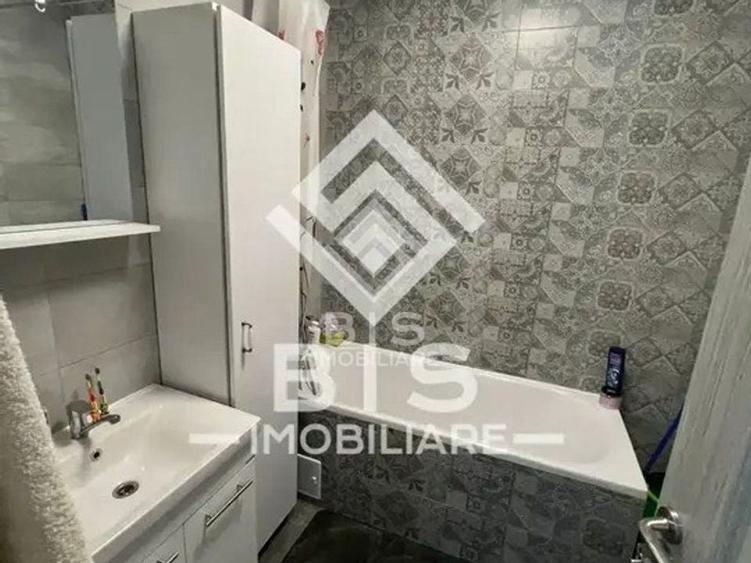 Apartament de vanzare 3 camere - zona ISU - 10