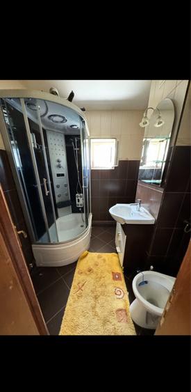 Vand apartament cu 3 camere decomandat - 2