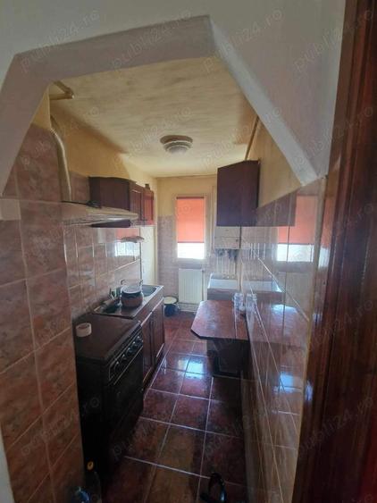 Apartament de vanzare - 4