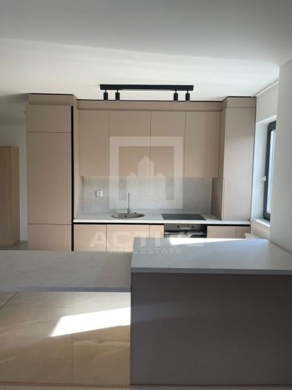 Apartament cu 3 camere semidecomandat, mobilat în Zorilor