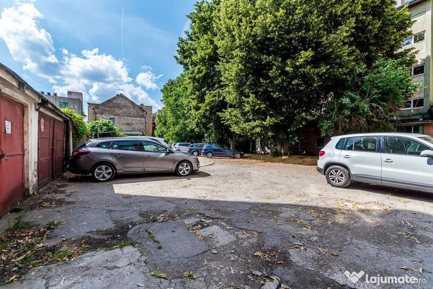 Apartament cu 2 camere semidecomandat în Ultracentral