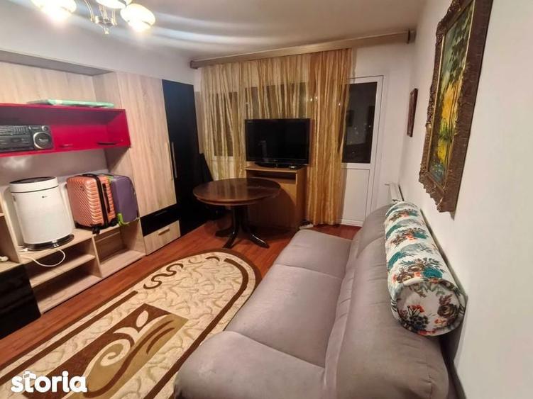 Inchiriez apartament 2 camere in zona micro 6 Pavcom Targoviste - 5