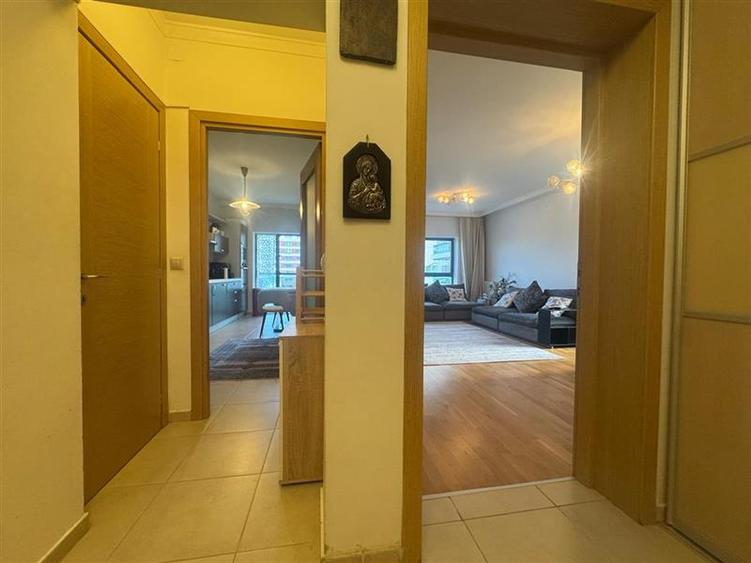 3 CAMERE EMERALD RESIDENCE // LAKEVIEW// 97 MP - 7