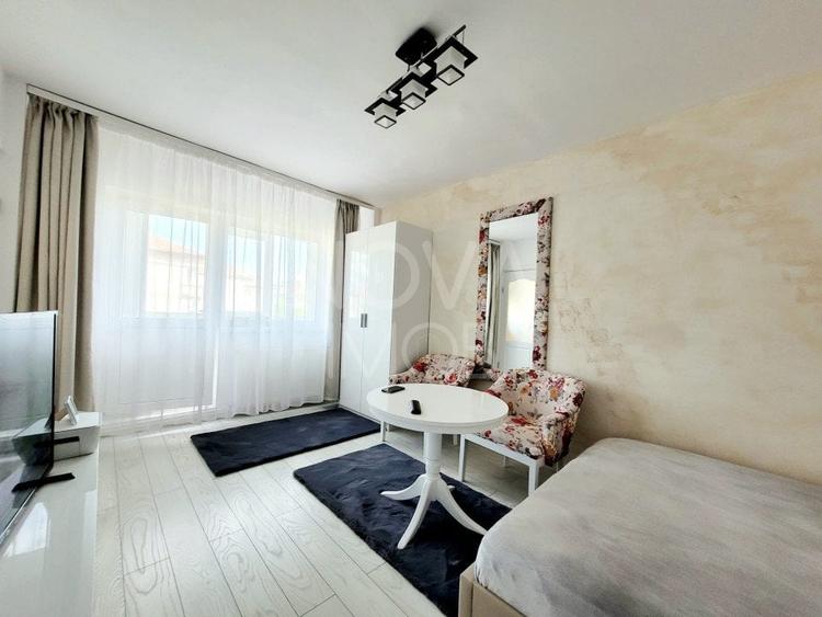 De inchiriat garsoniera - Zona Strand - 1