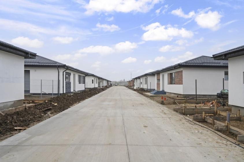 Tunari, casa parter, 120mp, lot 337mp, Green Place - 2