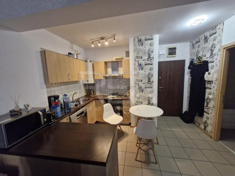 Garsoniera la 500 de metri de statia de metrou Dristor 2 - 6