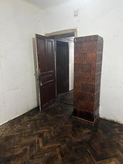 Apartament 3 camere 80,40 mp decomandat Vila veche tip bloc - 4