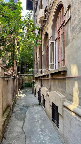 UNIVERSITATE - Batistei - Vanzare MANSARDA in VILA  Interbelica ! - 23