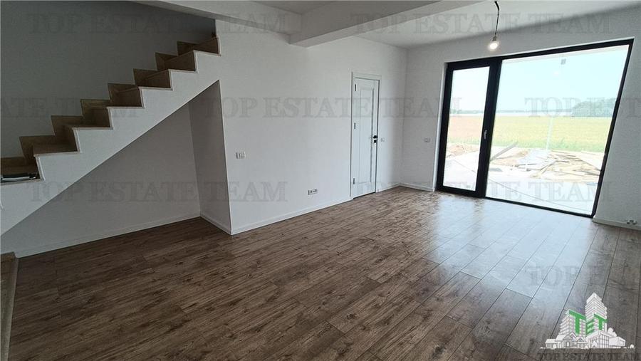 Vanzare  Duplex 4 camere in Tunari - 2