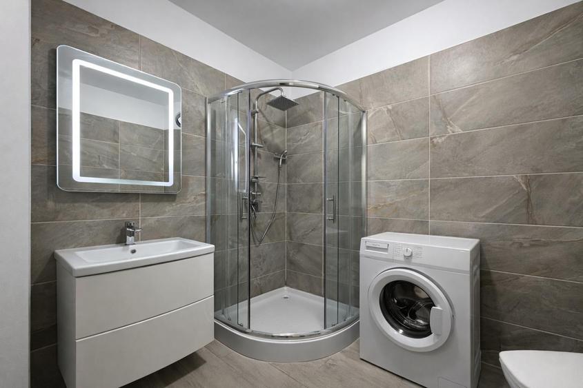 Alezii studiou vede marea Mamaia nord - 3