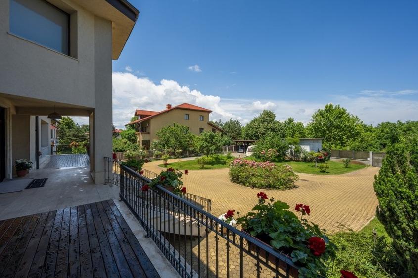 Vila exclusivista in Baneasa – teren 3.718 mp, suprafata desfasurata 1.750 mp - 68
