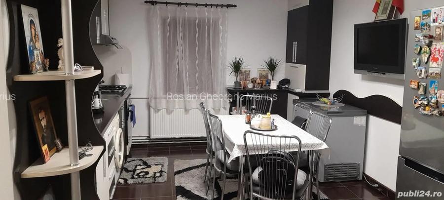 Apartament decomandat 3 camere, micro IV