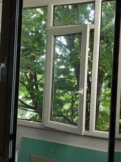 Apartament cu 2 camere semidecomandat în Costin Georgian
