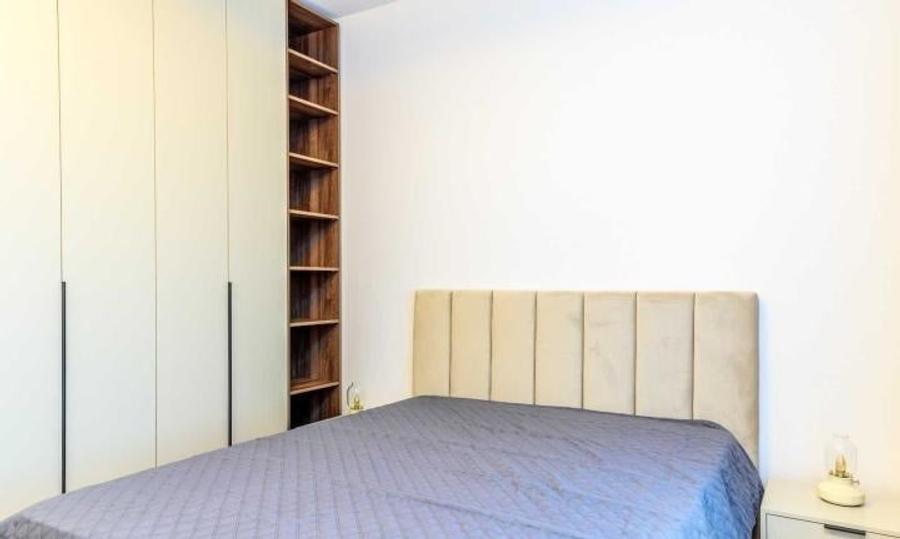Apartament cu 2 camere decomandat, mobilat în 1 Mai