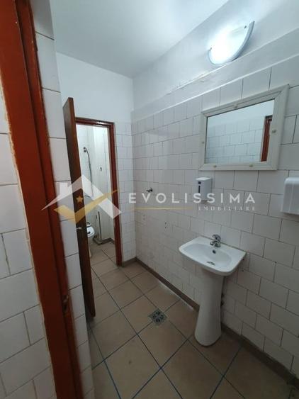 Spațiu comercial, de 260 mp, în Săcele