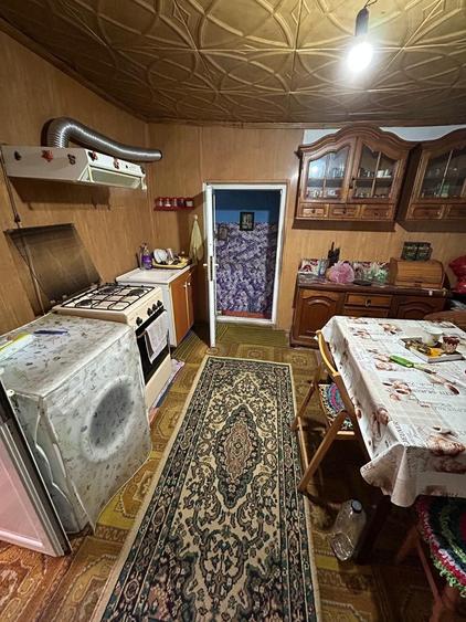 Casă cu 3 camere în Corbu