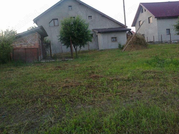 Casă cu 5 camere cu Teren 1000 Mp în Miroslava