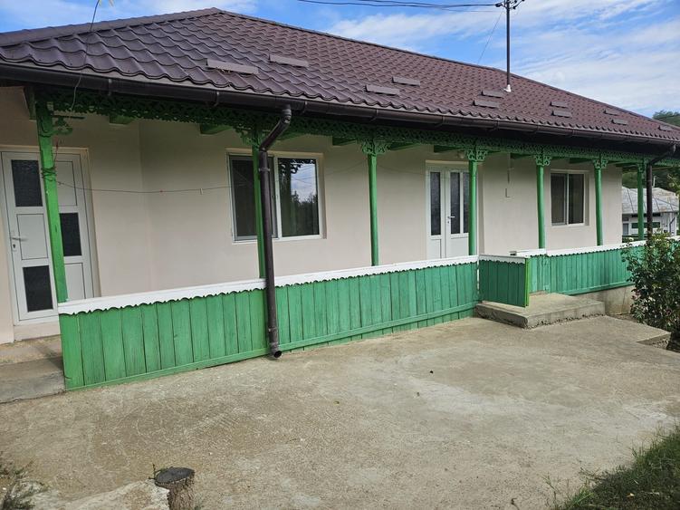 Casă cu 3 camere în Secuia