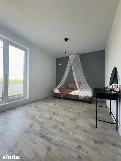 Casă cu 4 camere cu Teren 500 Mp în Balotești